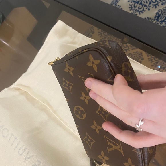 Mini pochette in monogram - Picture 7 of 16